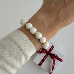 679 White Agate Stone Beaded Bracelet